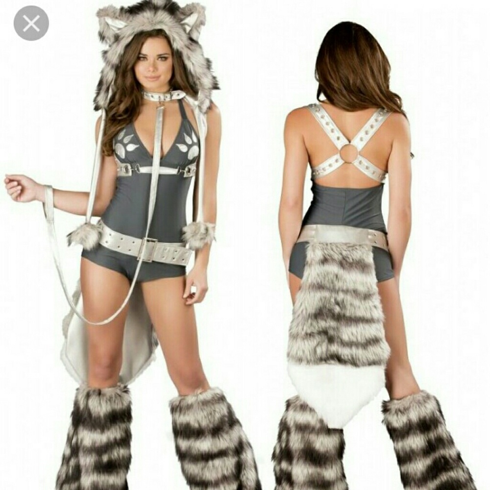 ISO: J Valentine Wolf Accessories